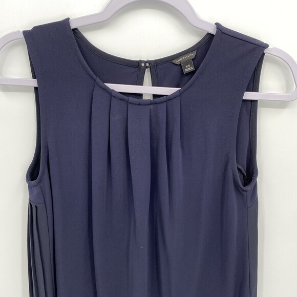 Ann Taylor Women's Round Neck Sleeveless Pleated Tank Top Blouse Navy Blue XS - Picture 2 of 9